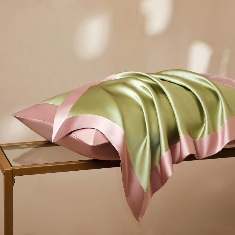 40 Momme Silk Pillowcase Front - đánh giá và giá Luxury Skincare For Men